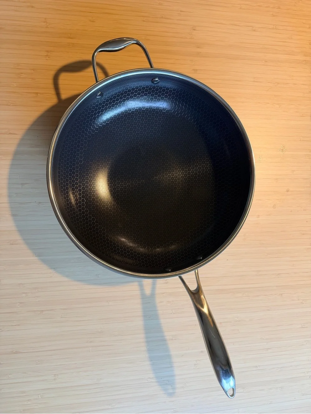 Hexclad Hybrid Nonstick Stainless Steel Cast Iron 12 inch Wok Sauce Pan Pot